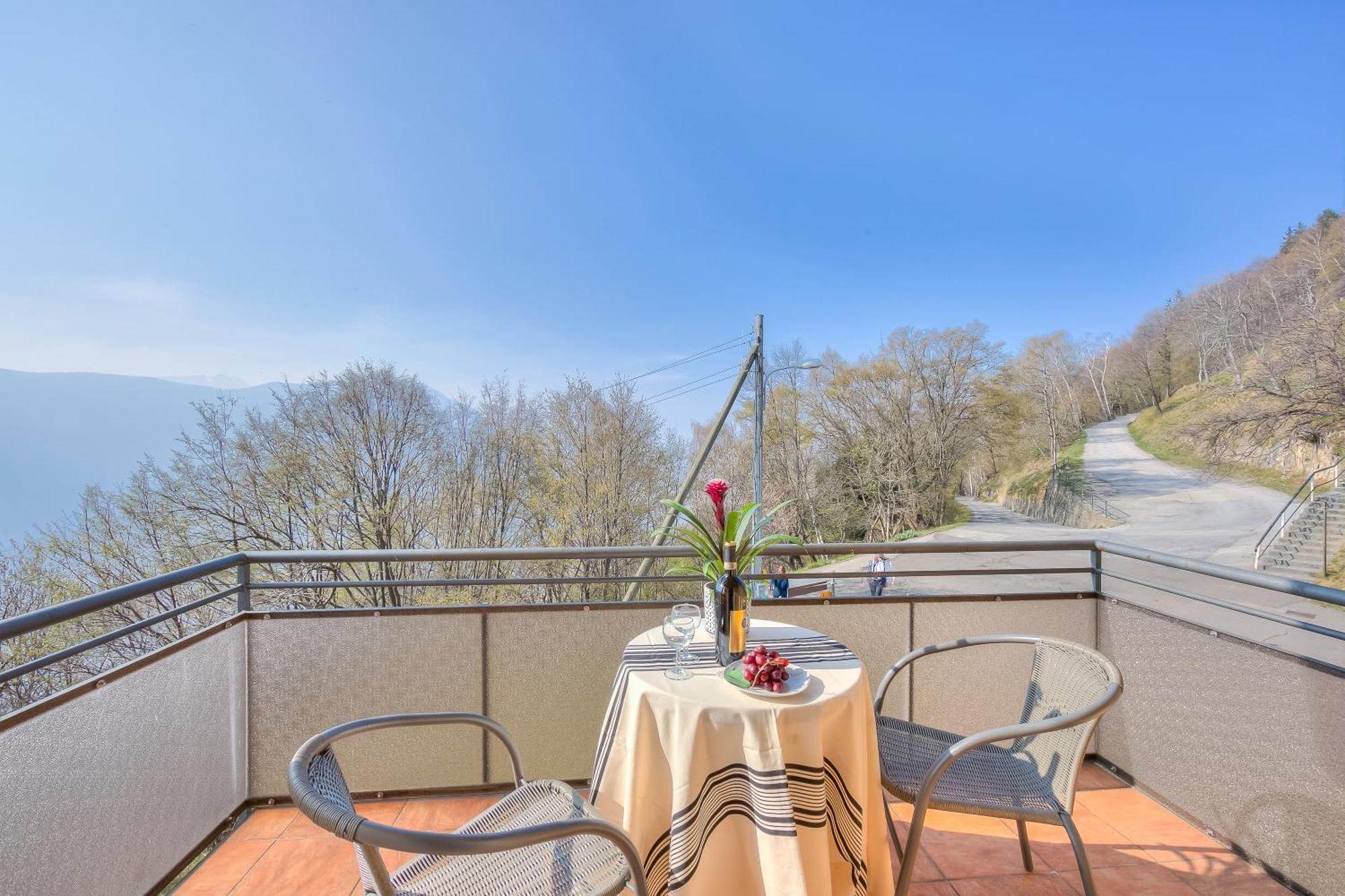 Ca' Gina Panoramica - Monte Bre - Happy Rentals Lugano Exteriér fotografie
